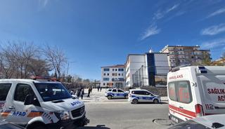 Diyarbakır'da cıva zehirlenmesi iddiası! 14 &ouml;ğrenci hastaneye kaldırıldı