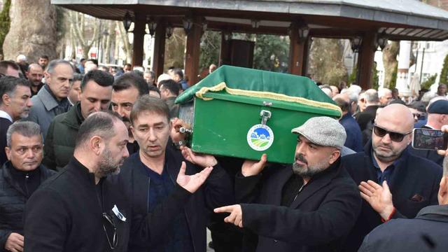 Eski milli futbolcu Tayfur Havutçu’nun vefat eden babası Sakarya’da toprağa verildi