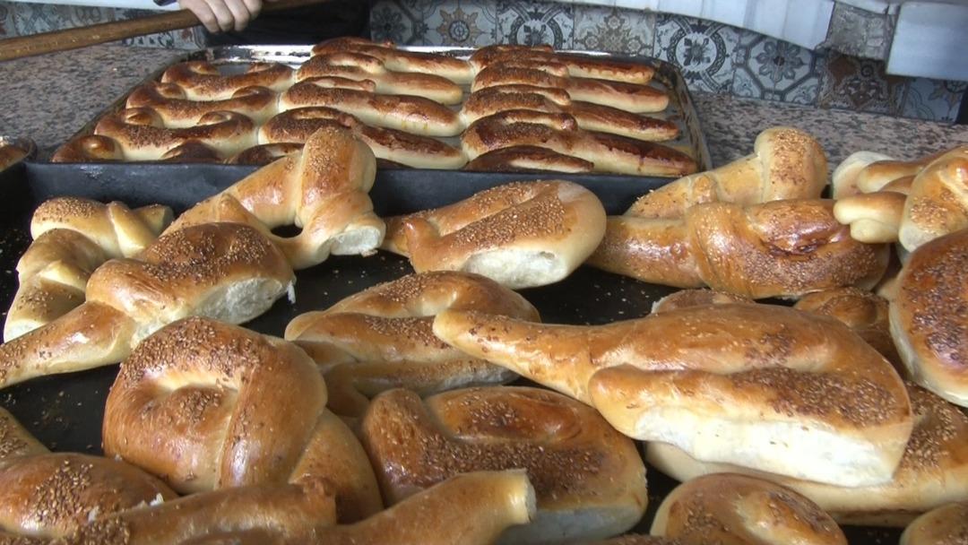 Yılda sadece 1 ay, tek ilde yapılan 93 yıllık gelenek: &Ccedil;ocuklar iple &ccedil;ekiyor! 1