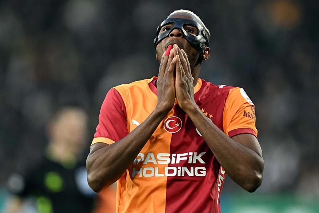 Galatasaray da son dakika Osimhen depremi! Konyaspor maçı öncesi kadrodan çıkarıldı 2