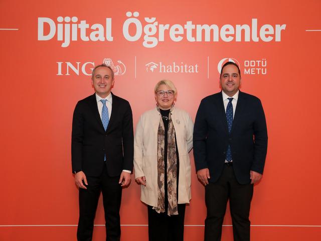  Dijital &Ouml;ğretmenler Projesi yenilendi: Daha geniş etki alanı, g&uuml;&ccedil;l&uuml; yapı ve zengin i&ccedil;erik