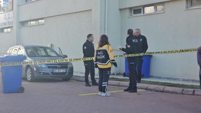 Talas'ta bir kişi aracında ölü bulundu