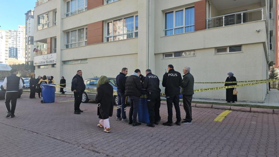 Talas ta bir kişi aracında &ouml;l&uuml; bulundu 2