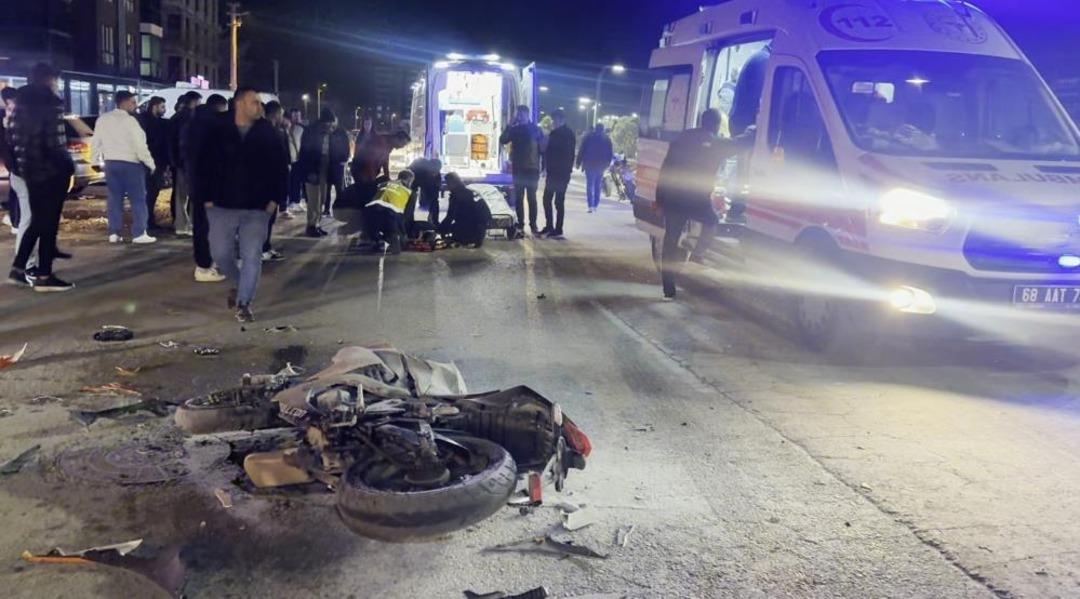 Aksaray’da otomobil ile motosiklet çarpıştı, sürücü ağır yaralı 1