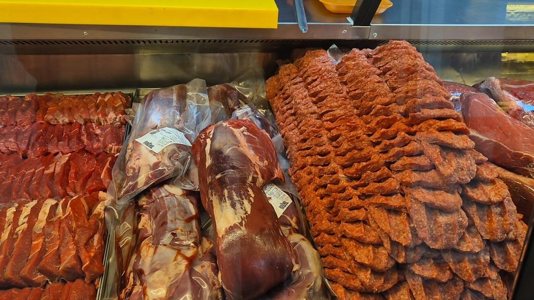 İzdiham yaşandı: Açılışı gören kuyruğa girdi! 5