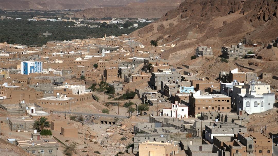 O &uuml;lkede darbe girişimi! &Ccedil;atışma &ccedil;ıktı: Yaralılar var 3