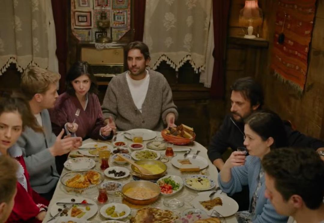 Taşacak Bu Deniz deki sahur sahnesi tartışma yarattı! Tepki çekti: Yanlış yapıldı 1