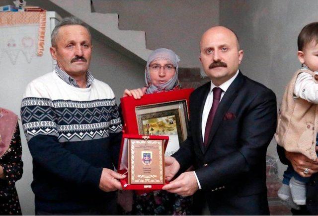 Amasya’da şehit ailesine şehadet beratı