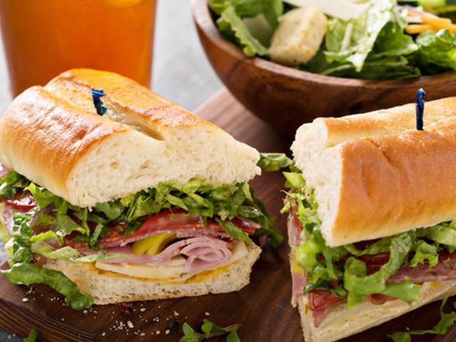 100 yıllık sandvi&ccedil; zincirinden k&ouml;t&uuml; haber!