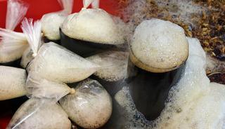 Fırat Nehri'nden gelen siyah mucize! Ramazanda yoğun ilgi