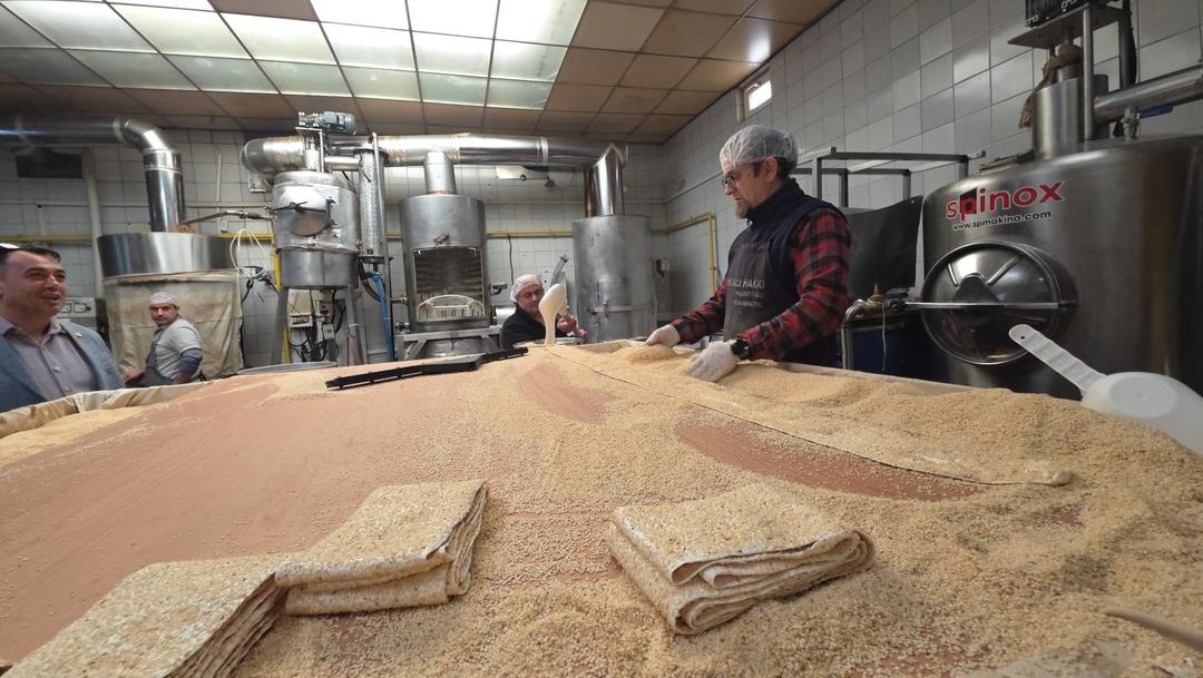 Yılda sadece 1 ay raflarda görebilirsiniz: 128 yıllık geçmişi var! 1