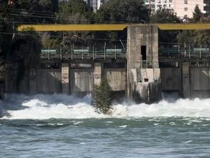 Adana'da tarlalar su altında kaldı