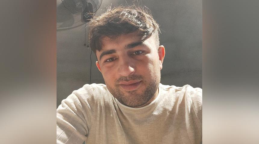 Diyarbakır'da yol kenarında tabancayla vurulmuş halde &ouml;l&uuml; bulundu