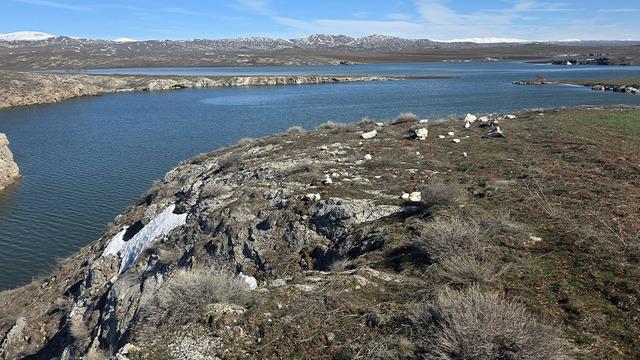 Hafik Lota Gölü'nde doluluk oranı kar sularıyla son yılların en yüksek seviyesine ulaştı