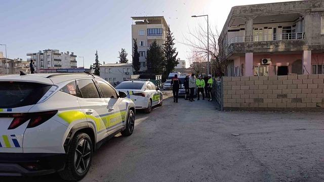 Adıyaman&rsquo;da alacak verecek kavgası: 3 g&ouml;zaltı 1