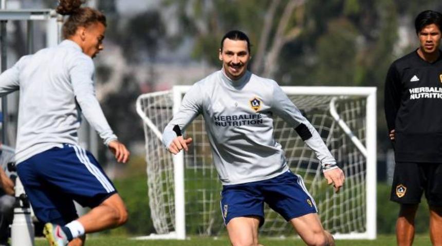 Ibrahimovic: Oynamak istiyorum, aslan a&ccedil;