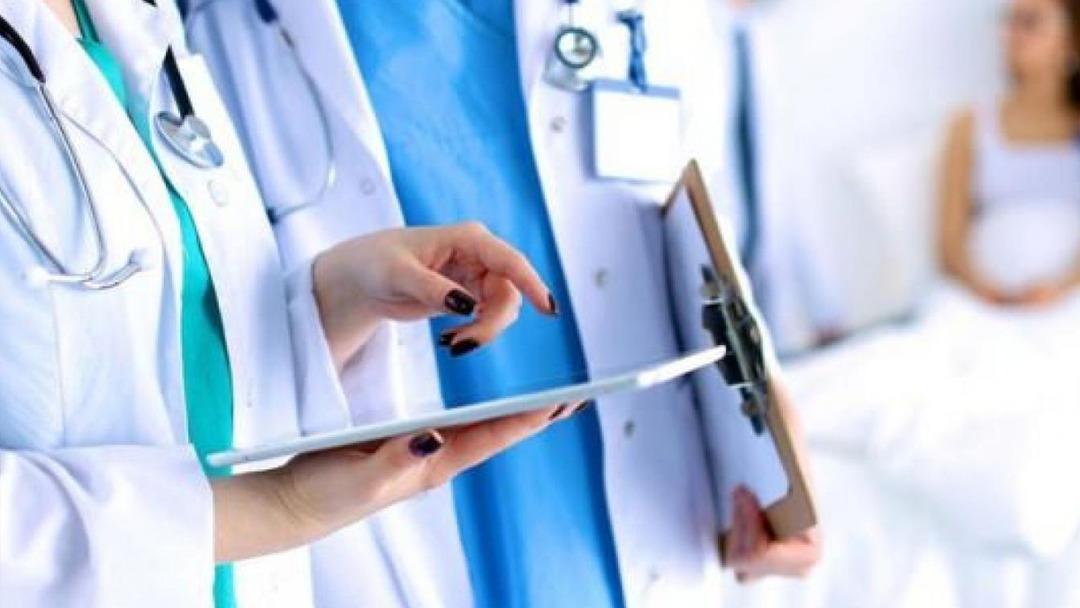 Sağlık Bakanı Memişoğlu ndan sağlık &ccedil;alışanı atamasıyla ilgili a&ccedil;ıklama: Tarih verdi 2