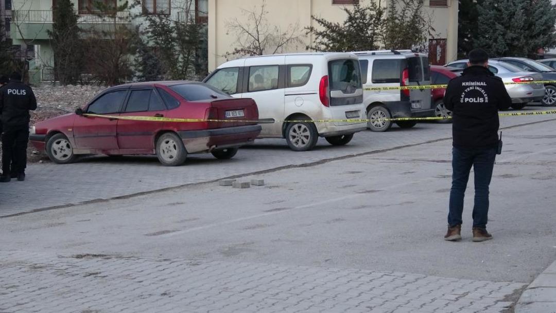 Malatya da bıçaklı kavga: 2 yaralı 1