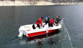 Tekne ile ka&ccedil;ak avcılara denetim