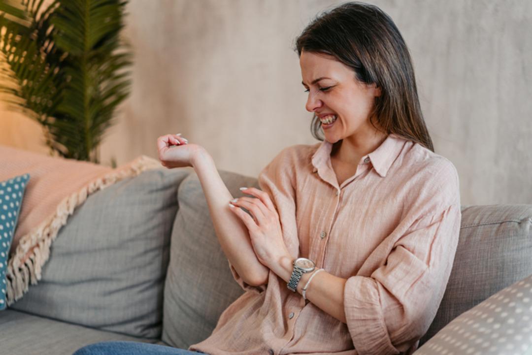 Kaşınıyorsanız aman dikkat: Sebebi kanser belirtisi olabilir! 1