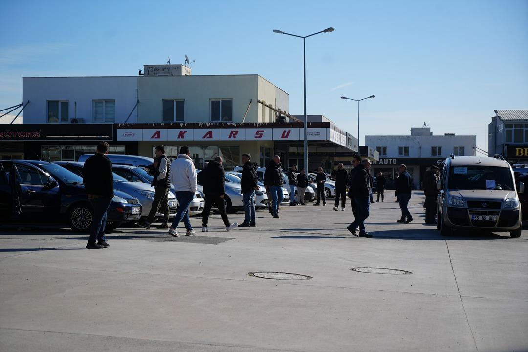 Satan çok ama alan yok! Hareketlilik için o tarihi bekliyorlar Altın detayı 2