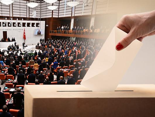 2 farklı anket, 2 farklı birinci