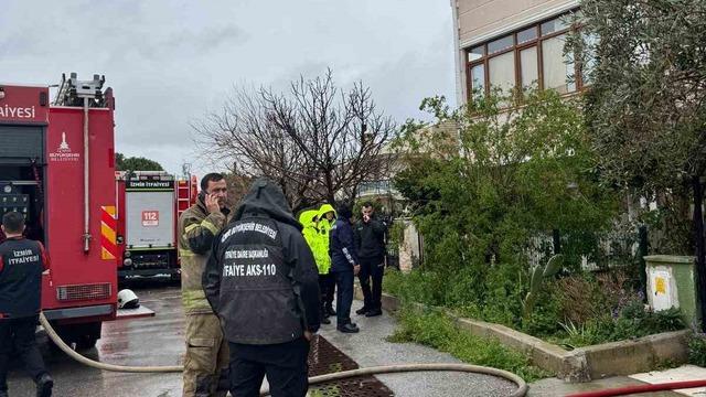 İzmir’de çıkan ev yangınında bir kişi hayatını kaybetti