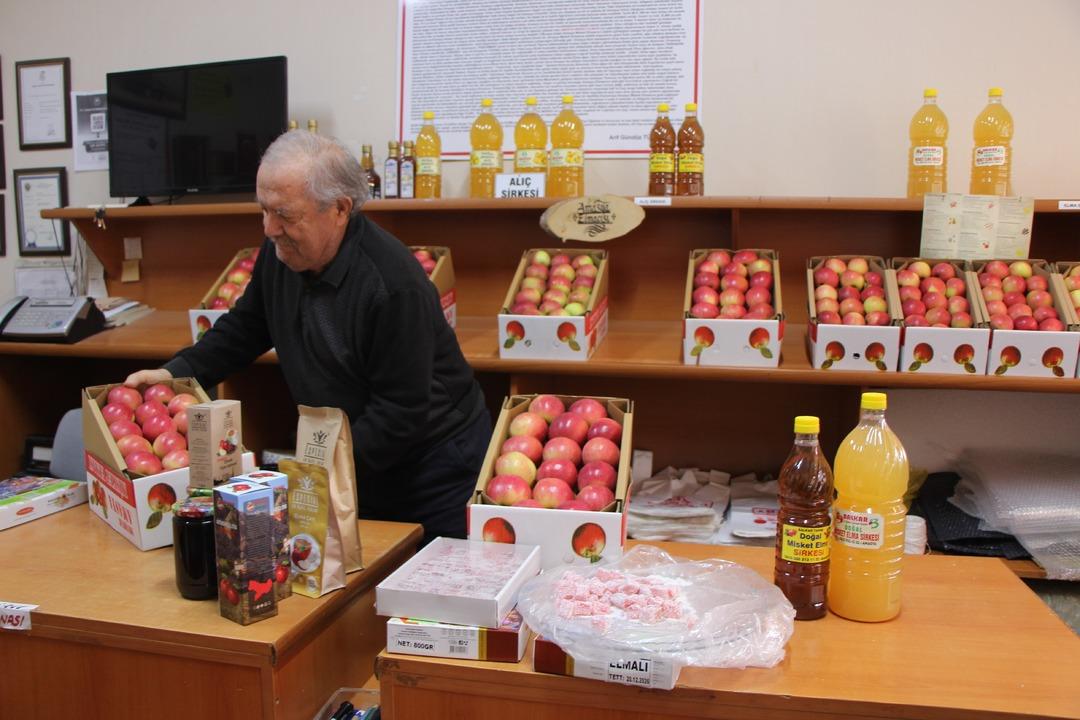 Kilosu 150 TL: Hakiki olduğunu kanıtlamak i&ccedil;in test edip m&uuml;şteriye satıyorlar 4