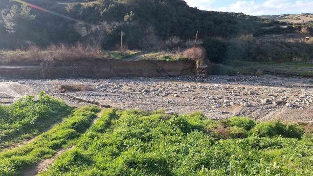 Ziyanlar’da dere taştı, tarım arazileri zarar gördü