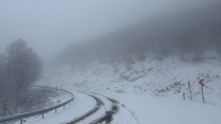 Son dakika: Tekirdağ'da y&uuml;ksek kesimlerde sis etkili oldu