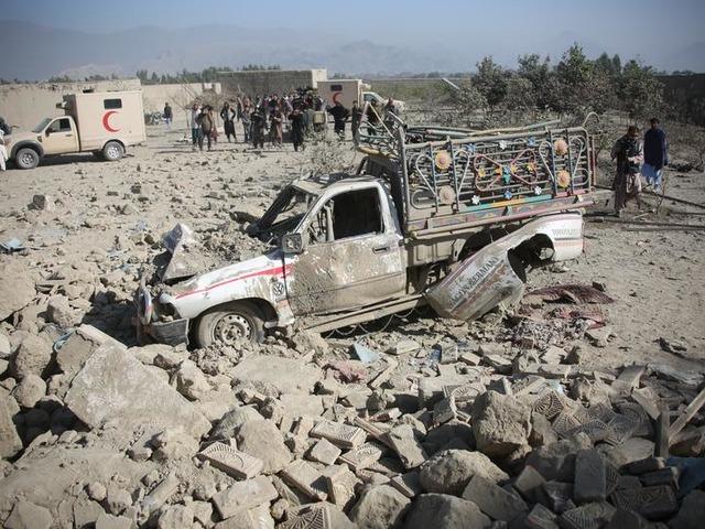 Afganistan'a f&uuml;ze yağdı! &Ccedil;ok sayıda can kaybı var