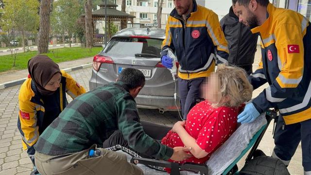 Mahkemede erken doğum alarmı! Hamile ş&uuml;pheli hastaneye kaldırıldı