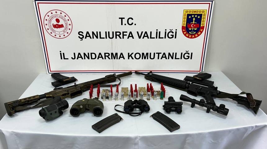 Şanlıurfa'da silah ka&ccedil;ak&ccedil;ılığı operasyonu! 3 ş&uuml;pheli yakalandı