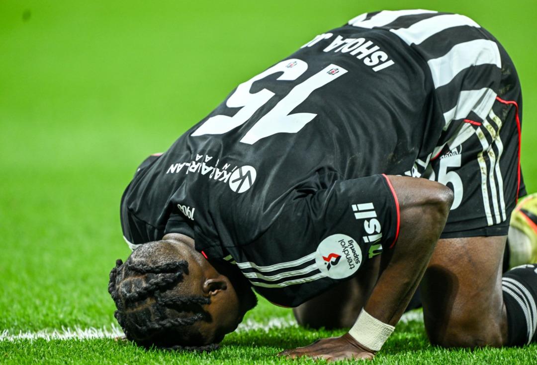 (&Ouml;zet) Beşiktaş - G&ouml;ztepe Ma&ccedil;ı &Ouml;zeti ve T&uuml;m &Ouml;nemli Anları 9