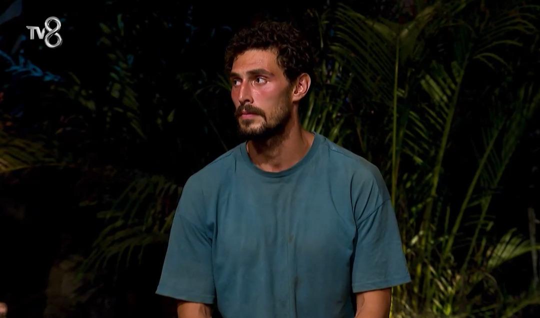 Survivor da d&uuml;n akşam kim elendi? "Yazık oldu" yorumları yağdı 1