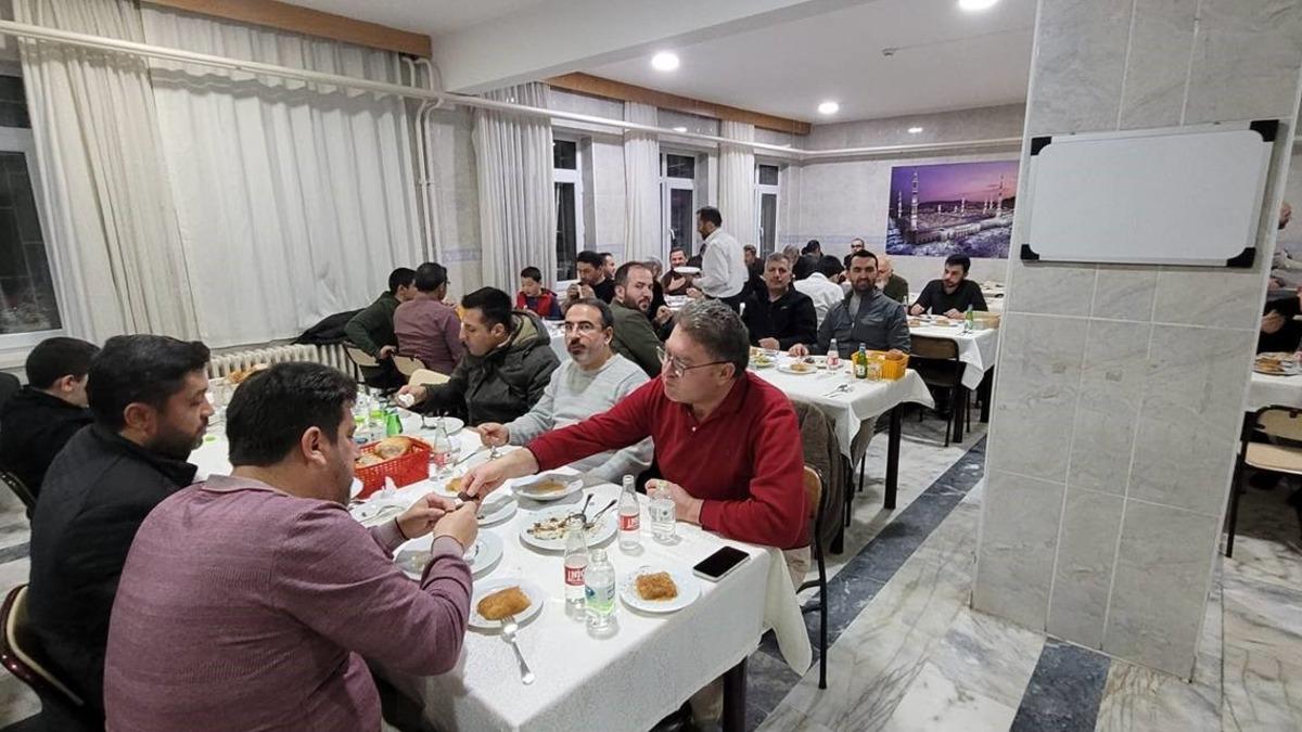 Müftülük personelleri iftarda bir araya geldi - Gündem Haberleri