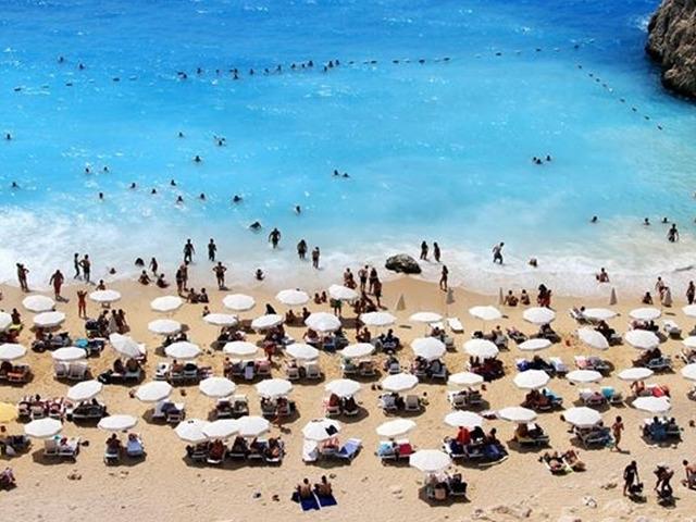 Avrupalı turistin "&ccedil;ifte bayram" rotası Antalya olacak