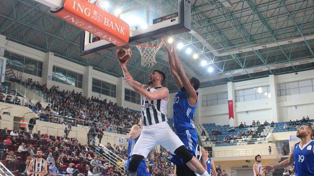 Sakarya Büyükşehir Basketbol - İstanbul Büyükşehir Belediyesi Spor Kulübü: 86-95