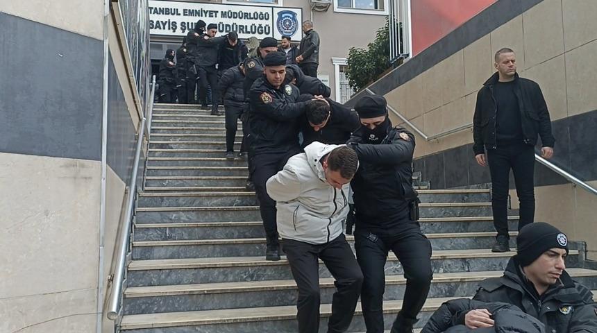 &Uuml;nl&uuml; y&ouml;netmen Seren Y&uuml;ce'yi vurmuşlardı! 'Şapkalı Volkan' &ccedil;etesi &ccedil;&ouml;kertildi