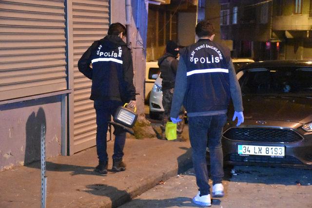 Beyoğlu'nda kahvehaneye ateş açıldı: yaralılar var(1)