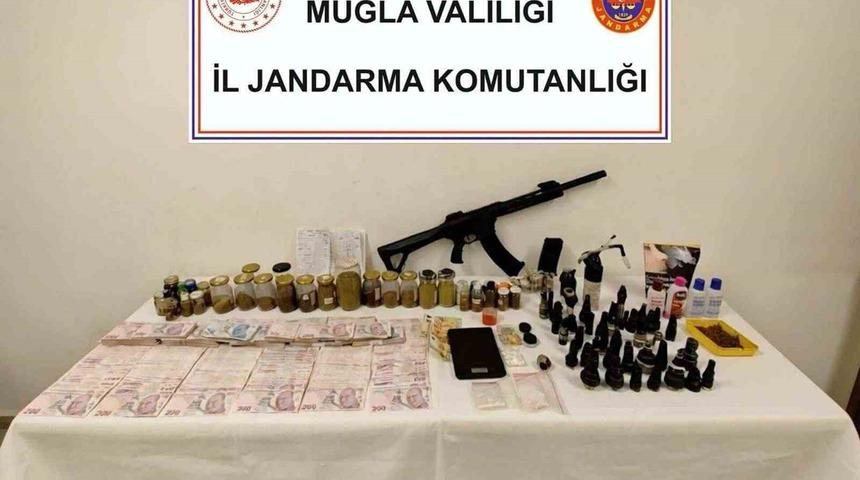 Muğla jandarması son bir haftada 22 olaya m&uuml;dahale eti