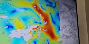 Van i&ccedil;in tedirgin eden a&ccedil;ıklama! 6 Şubat depremlerine benzetti