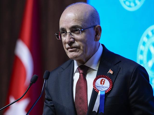 Bakan Şimşek '37. Vergi Haftası' etkinliğinde konuştu