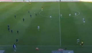 Ma&ccedil; sırasında haber geldi, herkes soyunma odasına ka&ccedil;tı! 