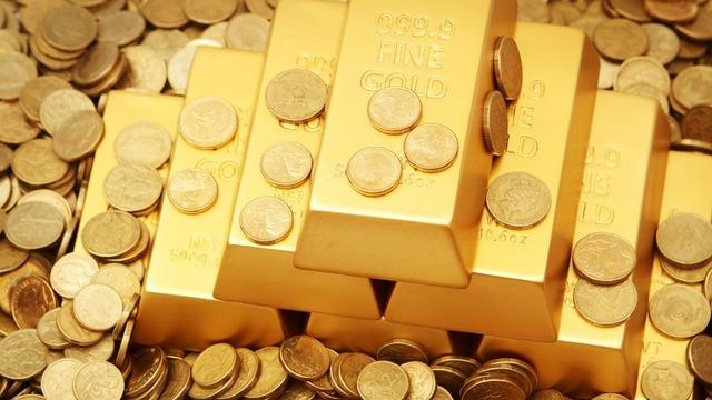 Altında kader anı: B&uuml;y&uuml;k hamleye hazırlanıyor ama...5 risk kapıda! Dengeler alt&uuml;st olabilir!