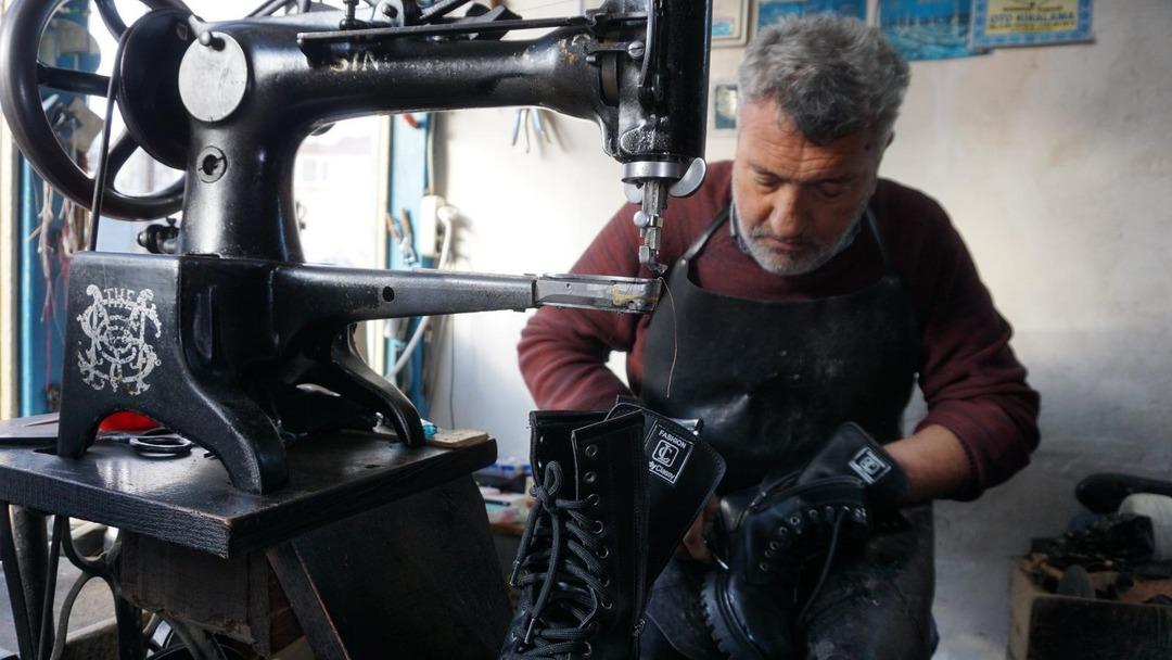 İl&ccedil;ede yapan sadece 2 kişi var! Mesleği yaşatmaya &ccedil;alışıyorlar 1