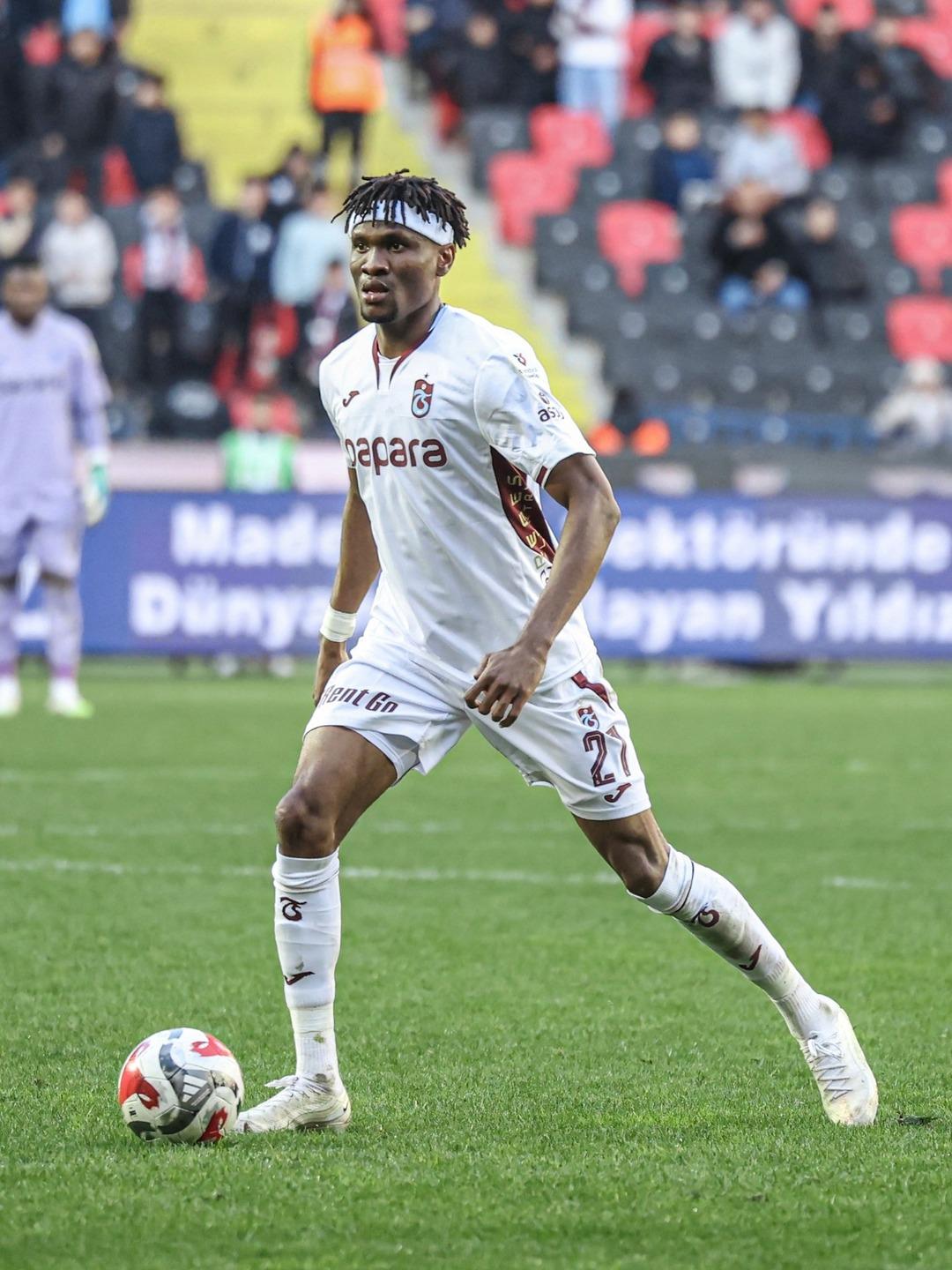 Trabzonspor&rsquo;dan 15 puanlık geri d&ouml;n&uuml;ş 4