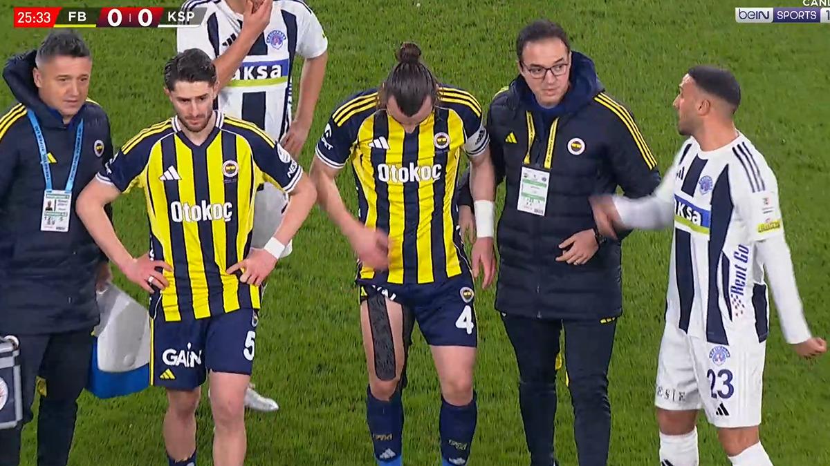 Fenerbahçe'de savunma alarm veriyor! Çağlar Söyüncü'de sakatlanıp çıktı oyundan