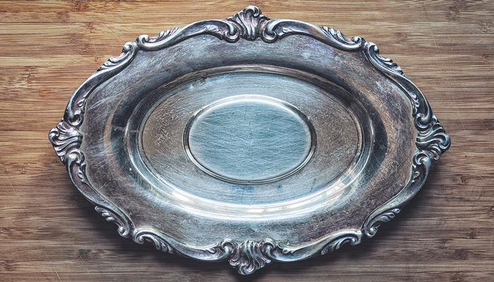 Evdeki kullanılmayanları &ccedil;ıkarıp satmaya başladılar: Biri 85 bin TL'yi buluyor