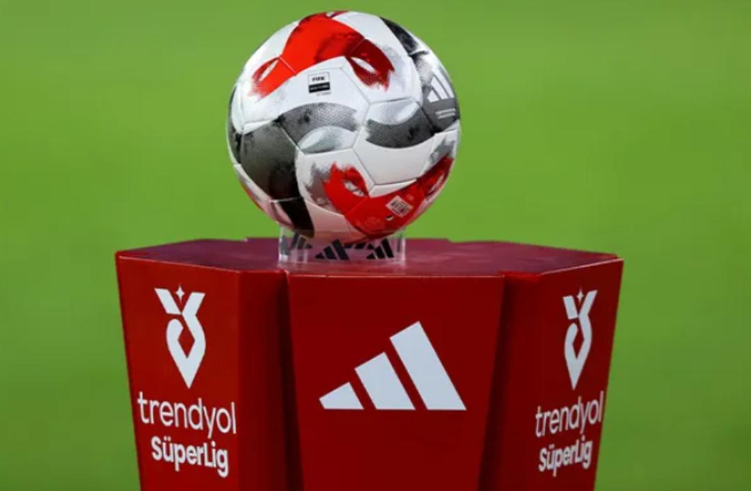  Süper Lig da önemli son! Fenerbahçe mi? Galatasaray mı? Yapay zeka şampiyonu açıkladı 3